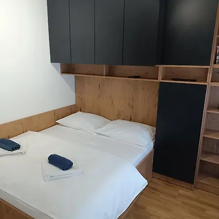 Nina Super - Apartment