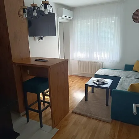 Nina Super - Apartment *